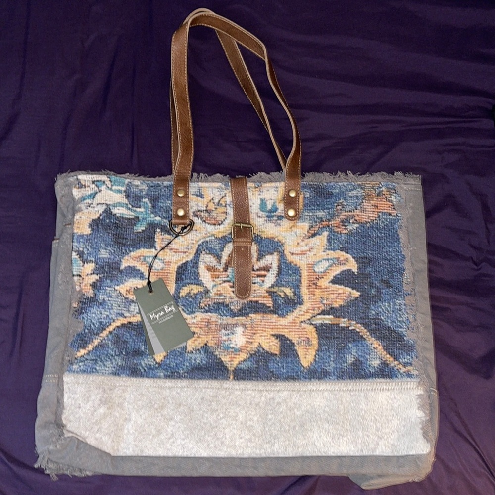 Dazzle Weekender Bag by Myra
